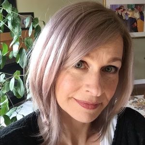 Meet your Posher, Elissa